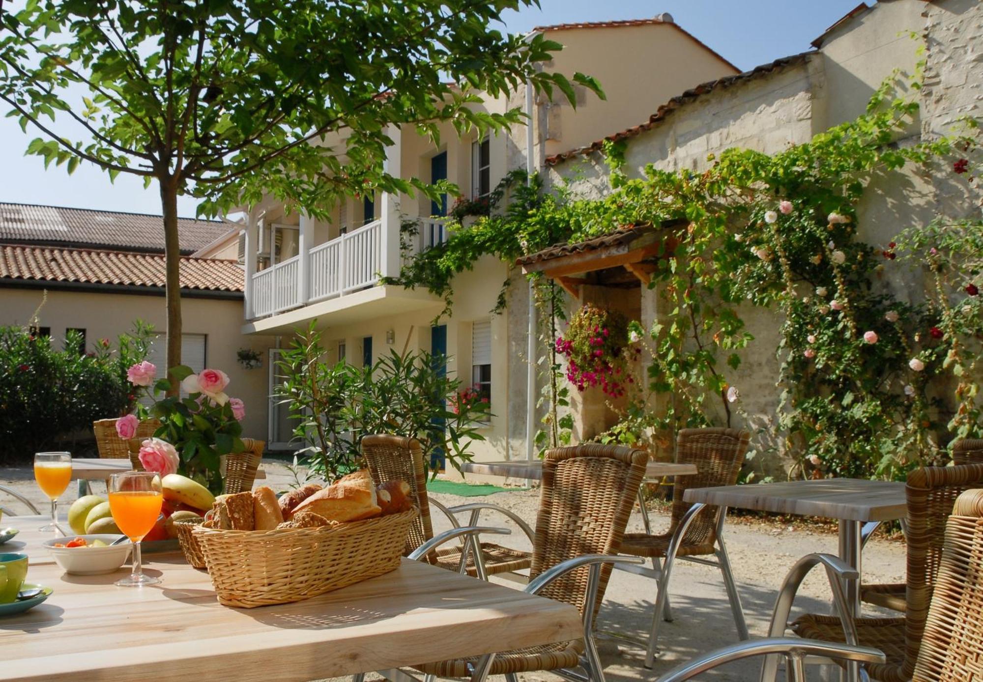 Cit'Hotel Le Cheval Blanc Cognac Centre 외부 사진