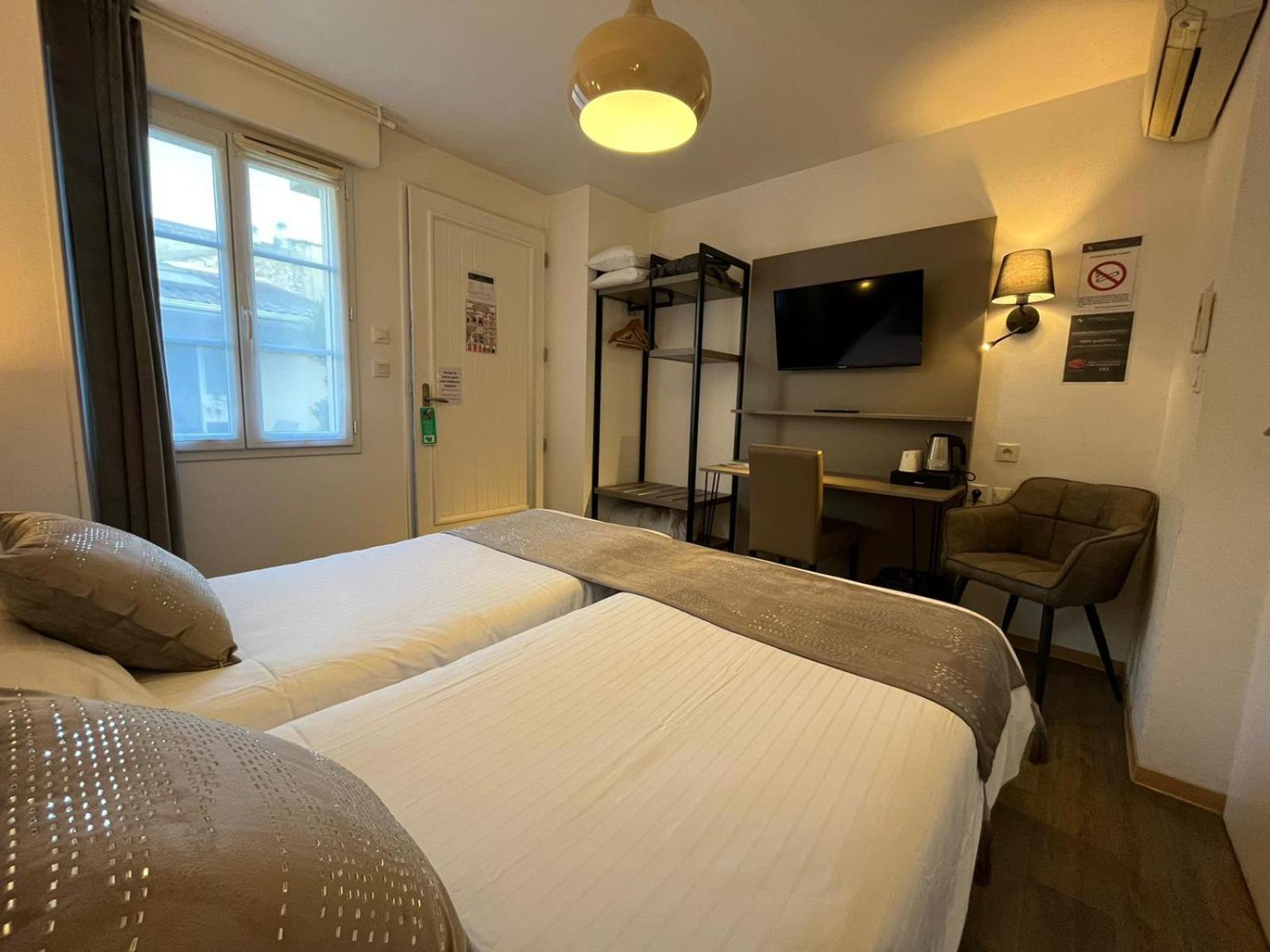 Cit'Hotel Le Cheval Blanc Cognac Centre 외부 사진
